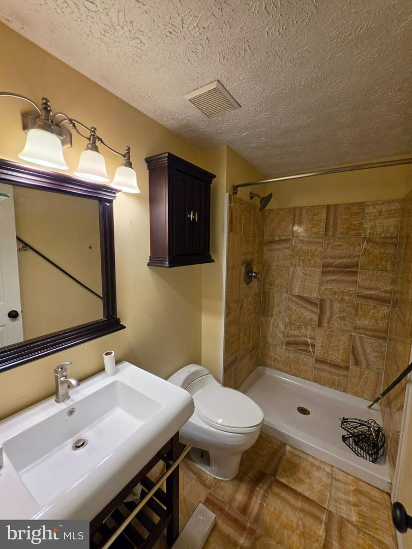 7109 Upper Mills Cir Property Photo 17