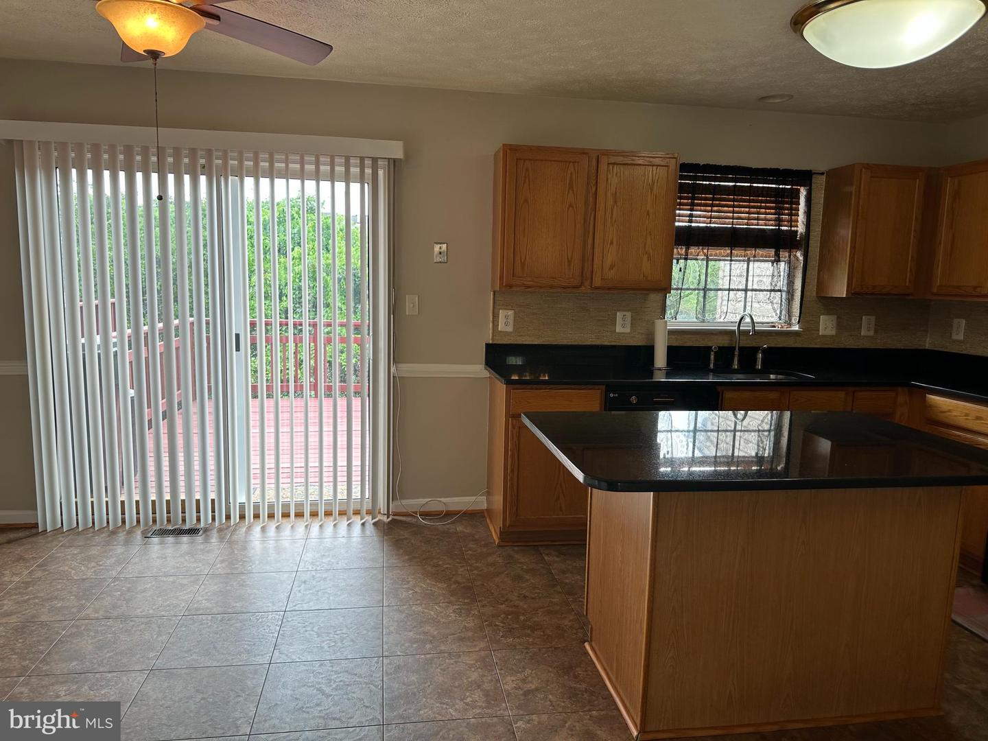 4825 Buxton Cir Property Photo 4
