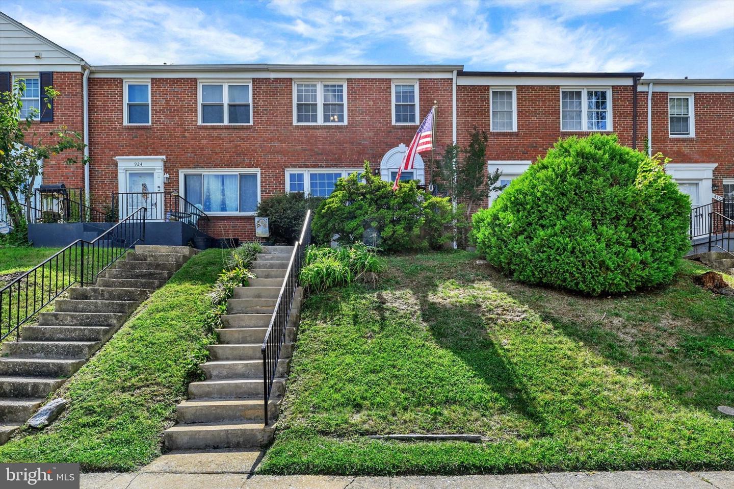 926 Fairmount Ave Property Photo 1