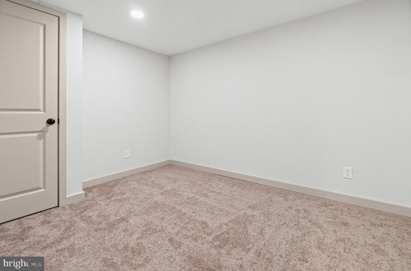 4005 Amy Ln Property Photo 28