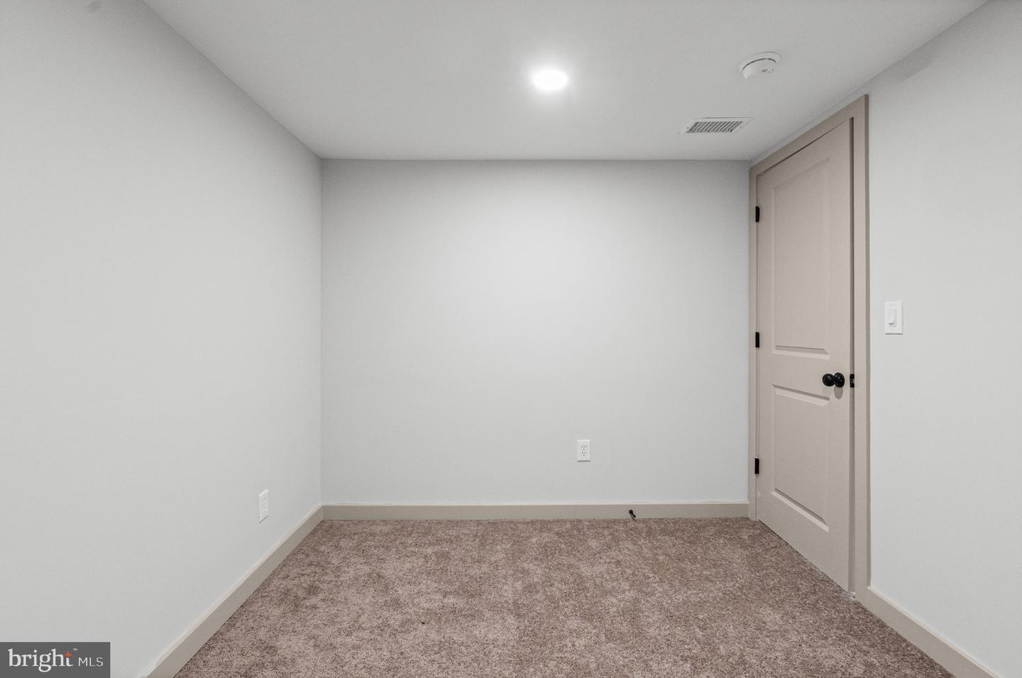 4005 Amy Ln Property Photo 29