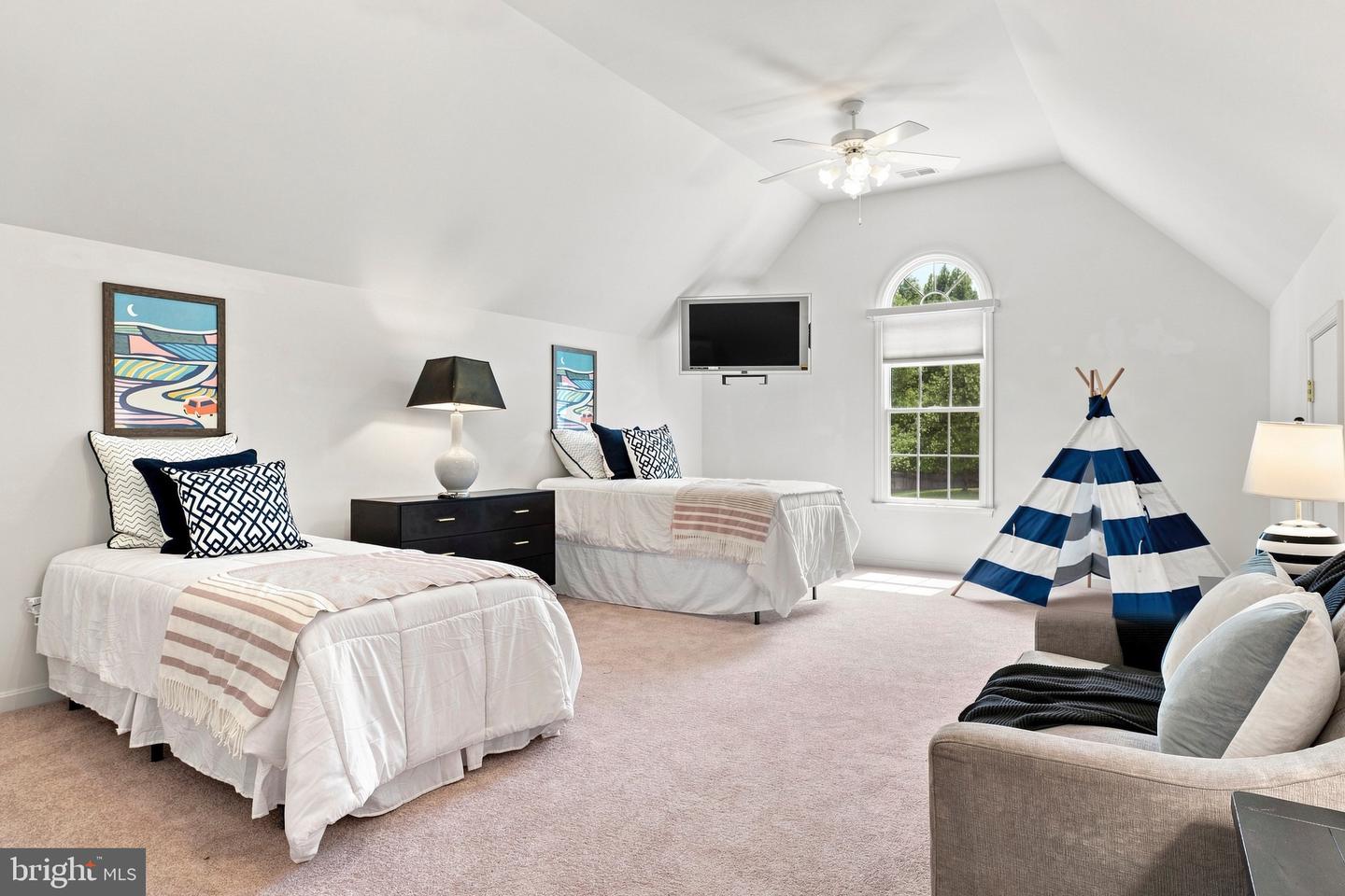 11911 Manor Road Property Photo 45