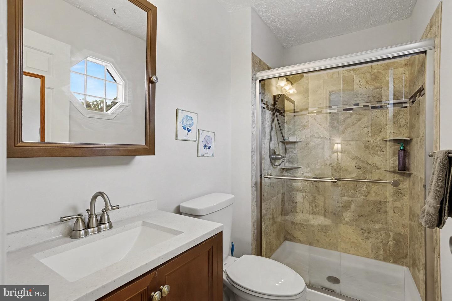 3513 Park Falls Dr Property Photo 18