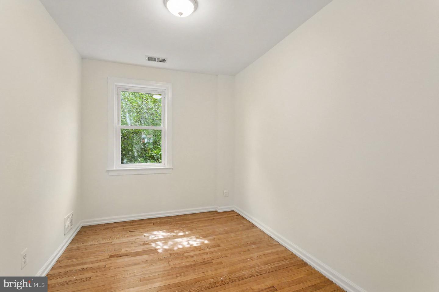 6609 Frederick Rd Property Photo 16