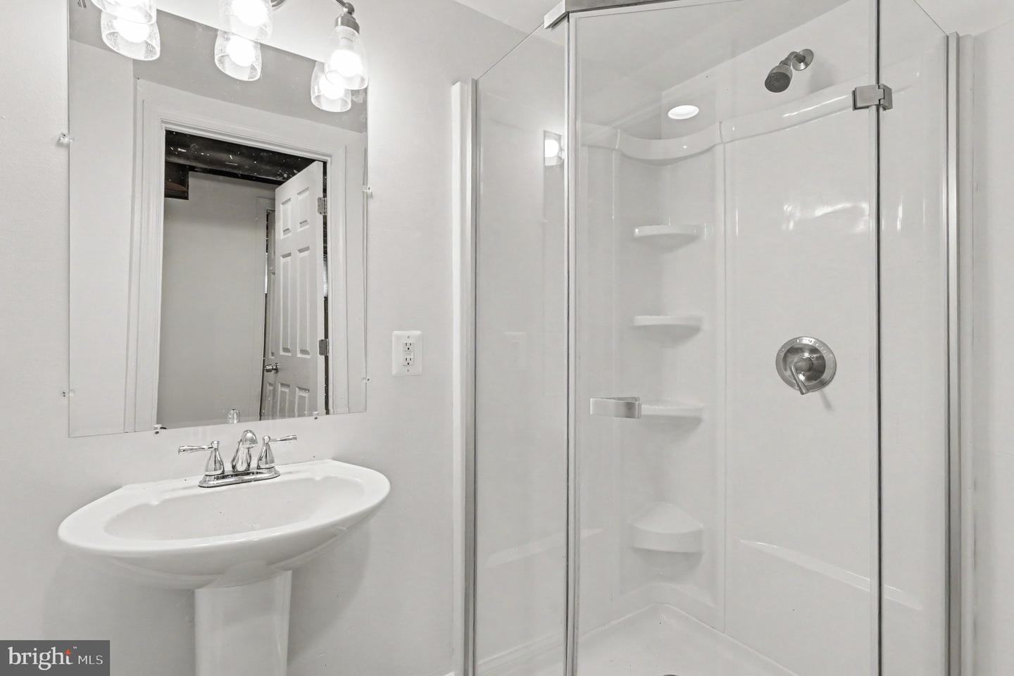 6609 Frederick Rd Property Photo 22