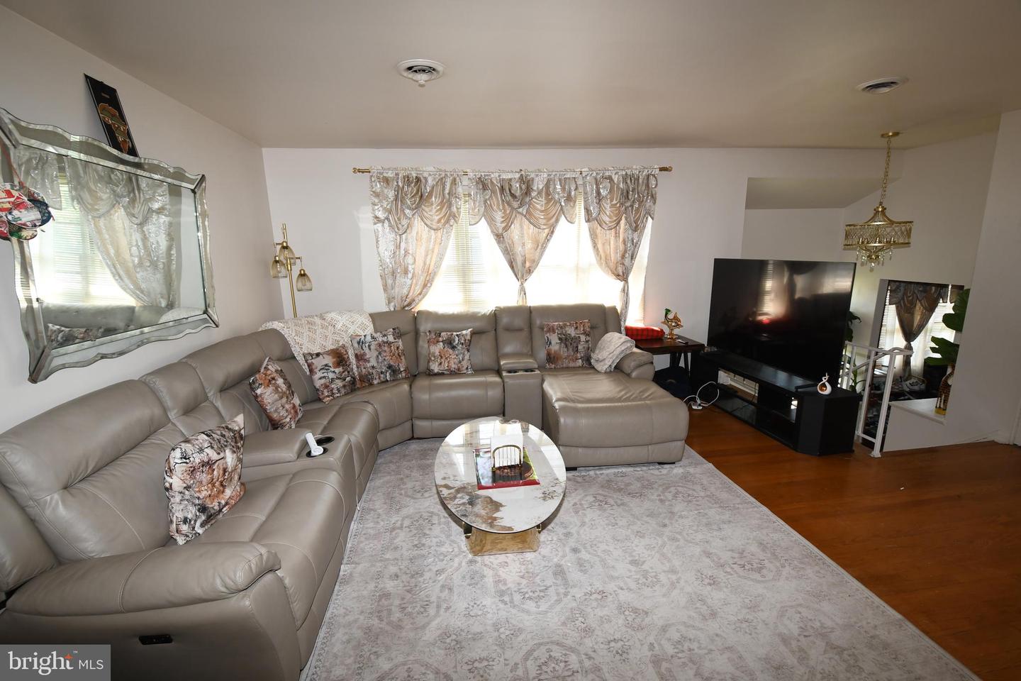1407 Mount Airy Rd Property Photo 9