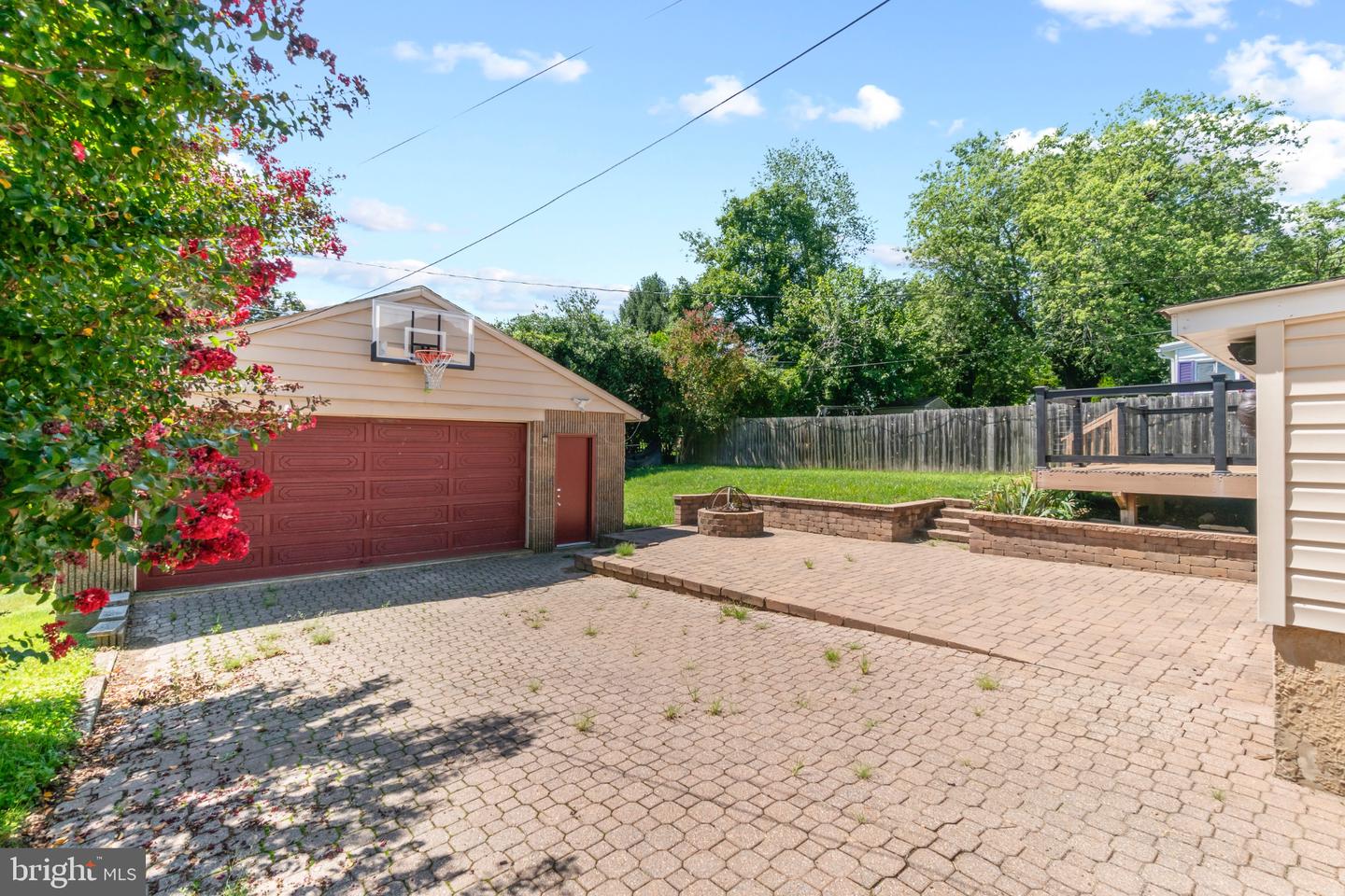 2823 Superior Ave Property Photo 35