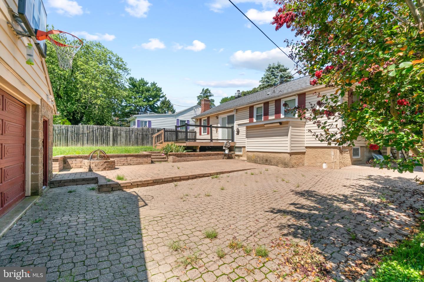 2823 Superior Ave Property Photo 36