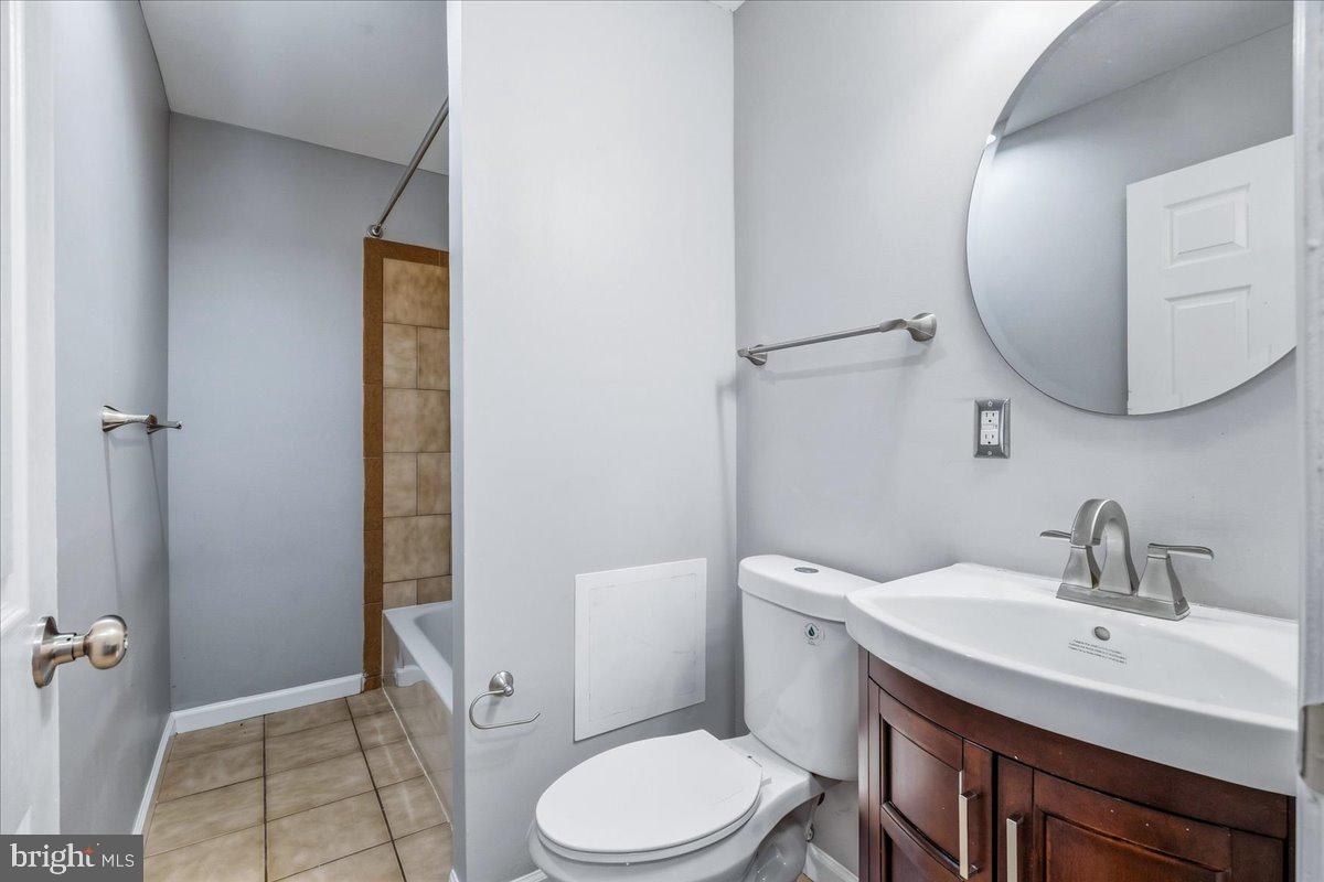 7165 Fairbrook Rd Property Photo 20