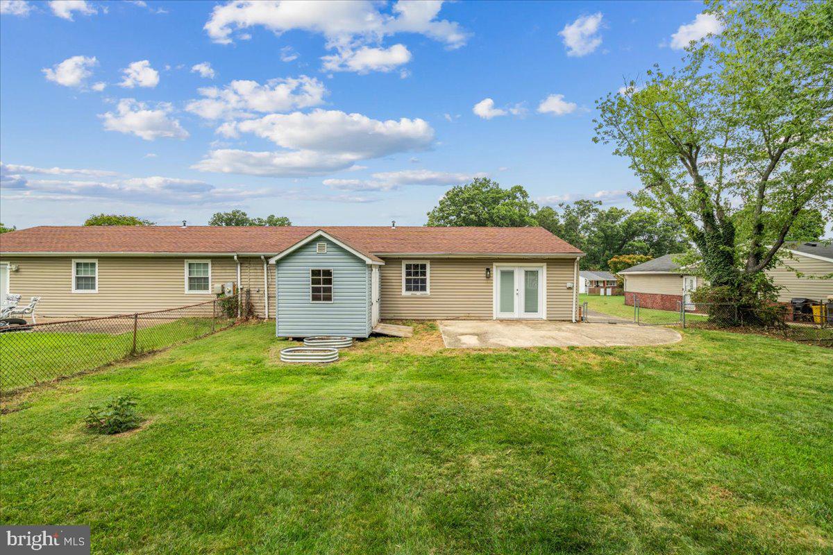 7165 Fairbrook Rd Property Photo 27