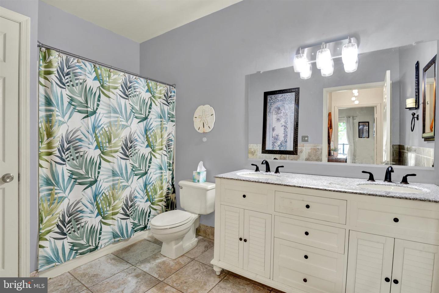 8807 Groffs Mill Dr #8807 Property Photo 13