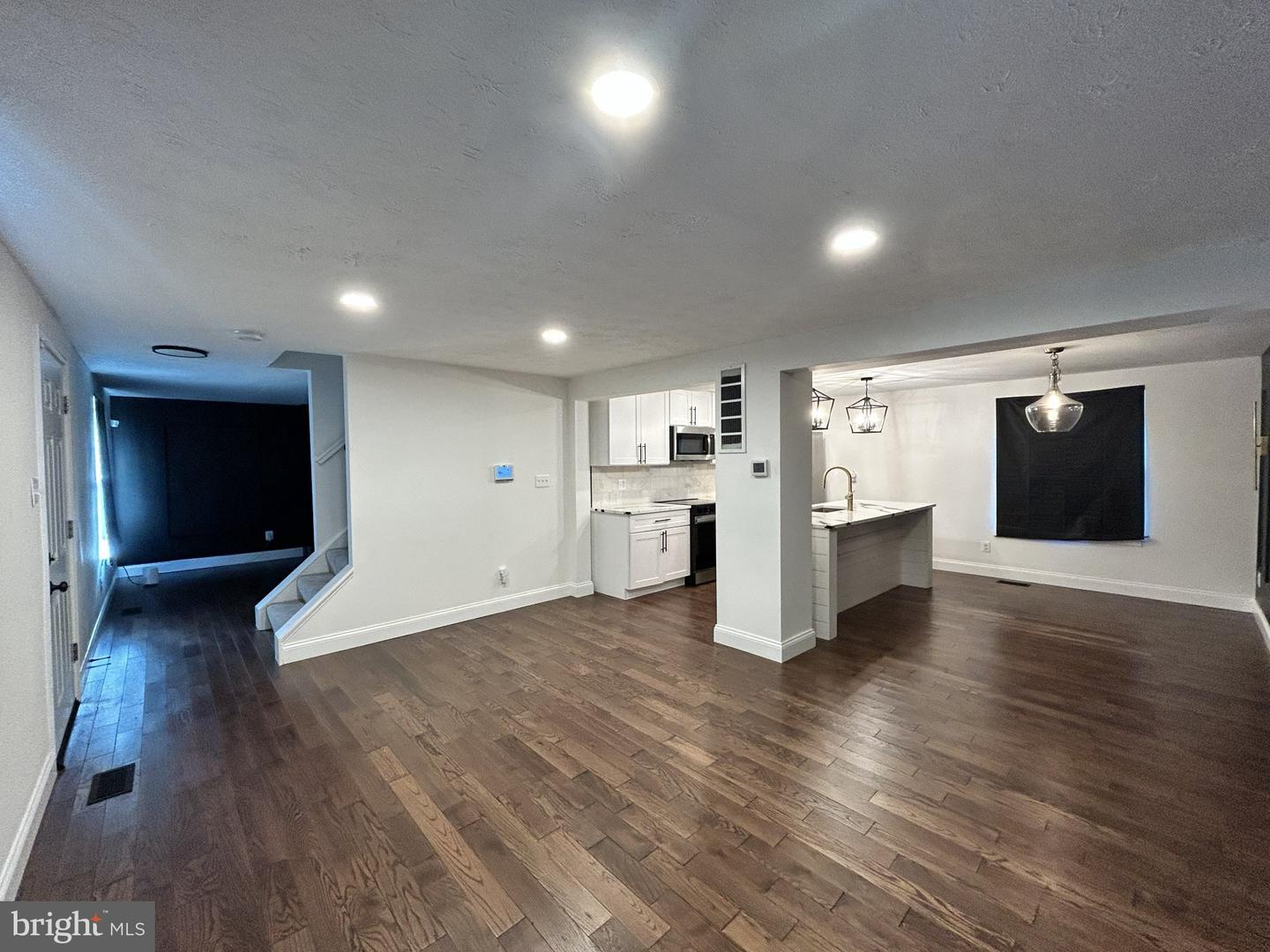 9 Garobe Ct Property Photo 6