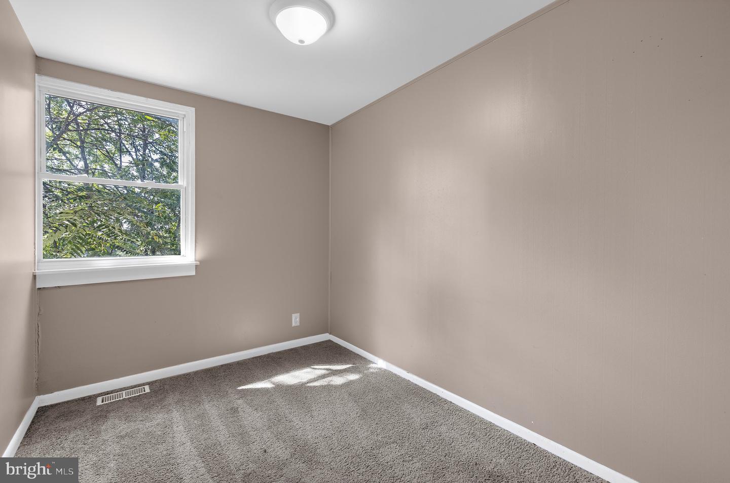 319 Bigley Ave Property Photo 19