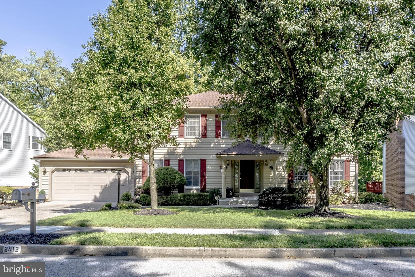 2812 MOORES VALLEY DR