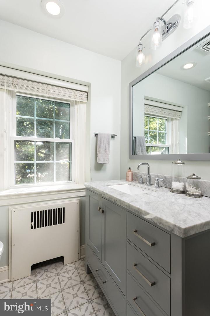 7117 Wardman Rd Property Photo 19
