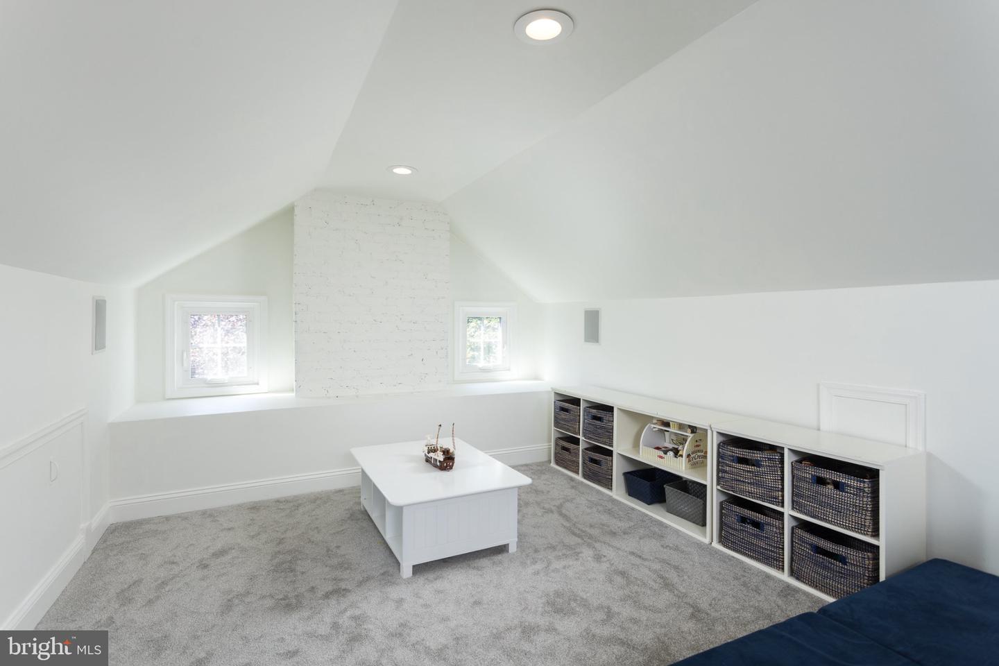7117 Wardman Rd Property Photo 24