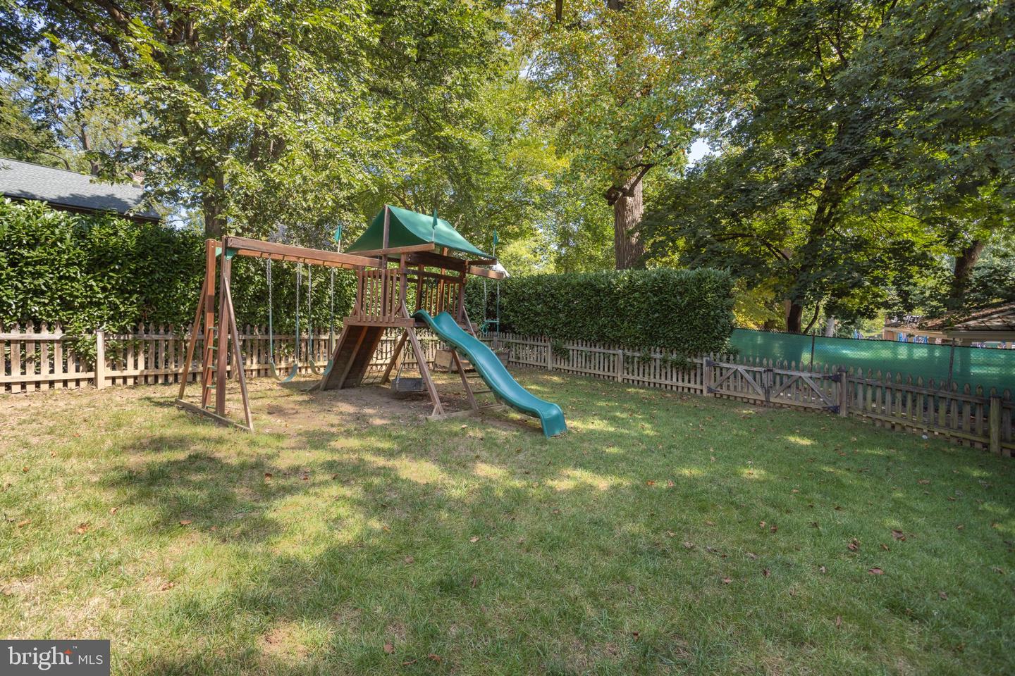 7117 Wardman Rd Property Photo 38