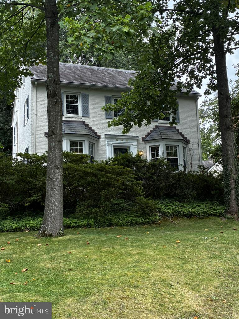 809 TRED AVON RD Property Photo 1