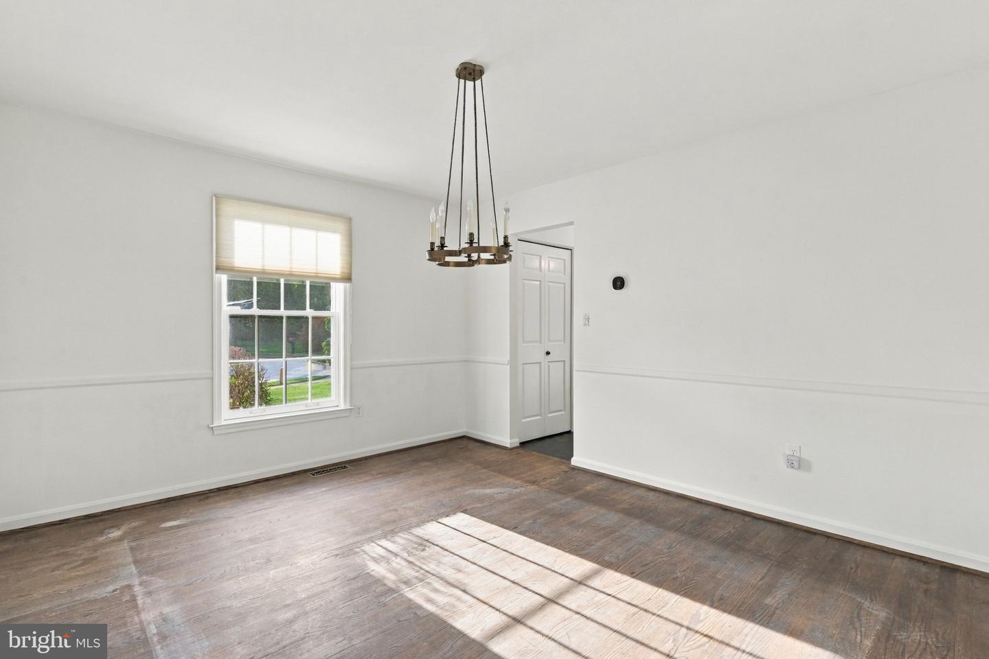 15 Lochmoor Ct Property Photo 6