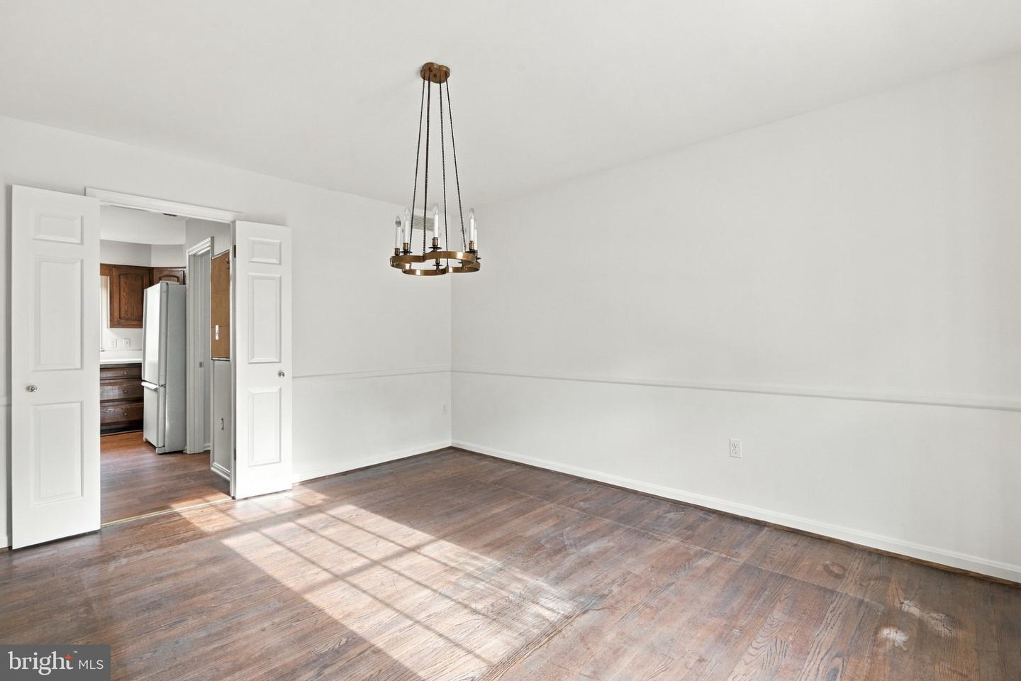 15 Lochmoor Ct Property Photo 7