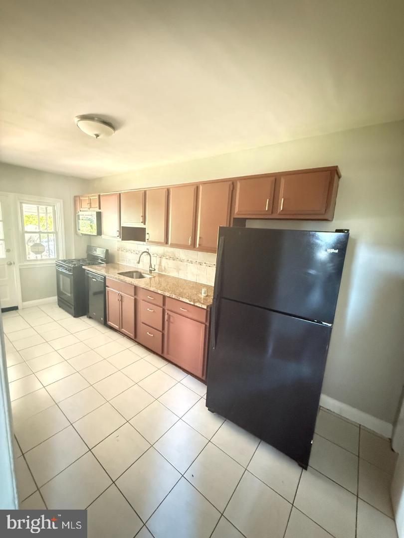 2980 Cornwall Rd Property Photo 4