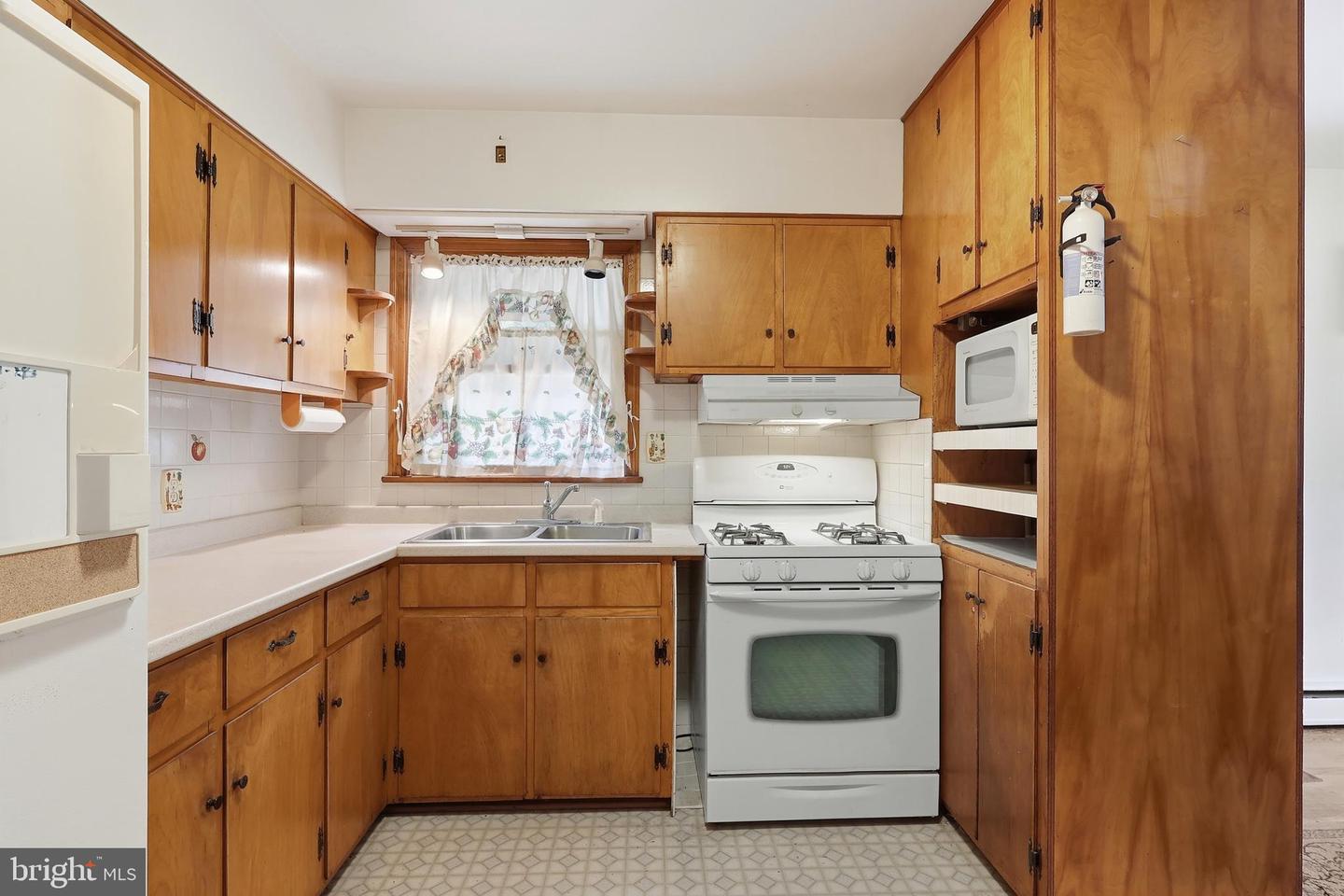 8407 Bradshaw Rd Property Photo 13