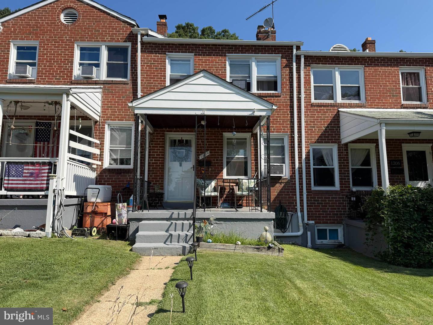 1204 Elm Rd Property Photo 1