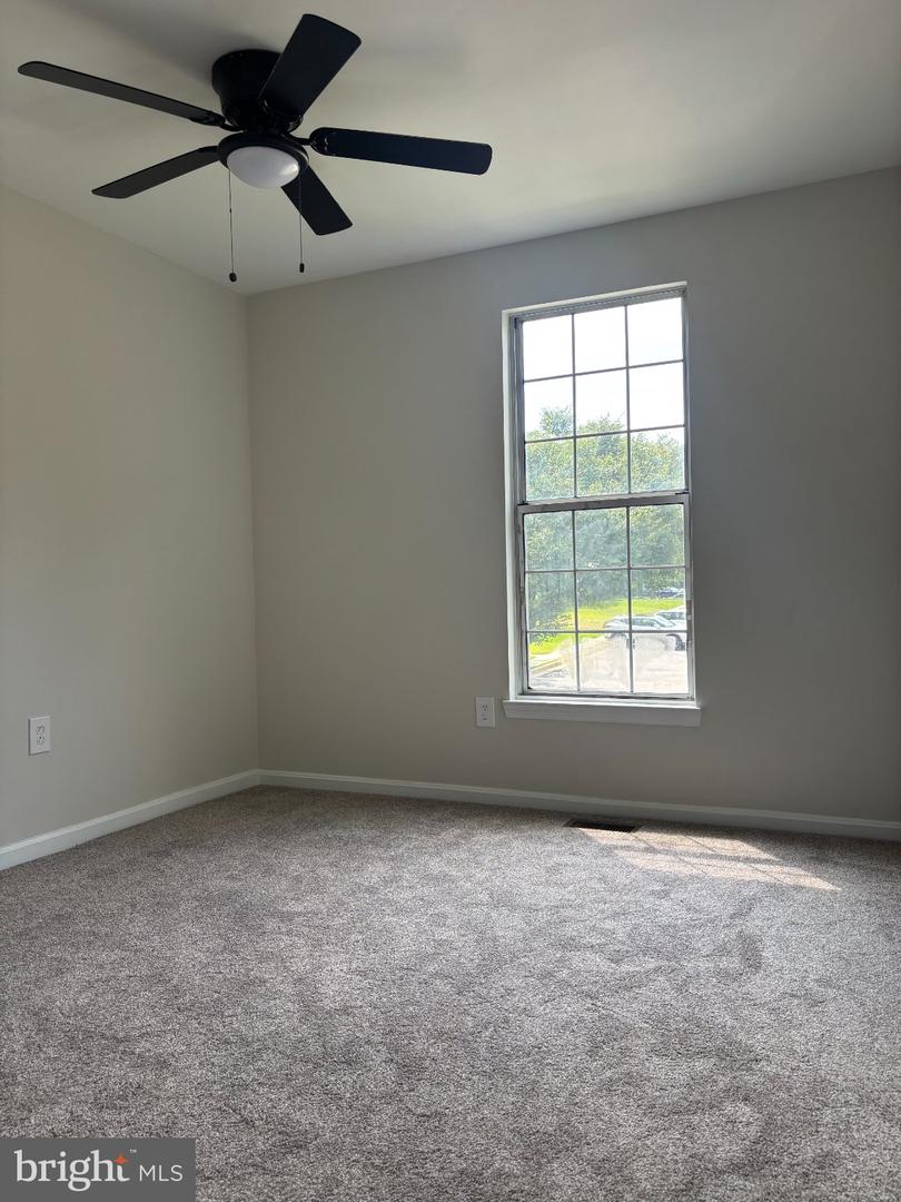 18 Hiddencreek Ct Property Photo 28