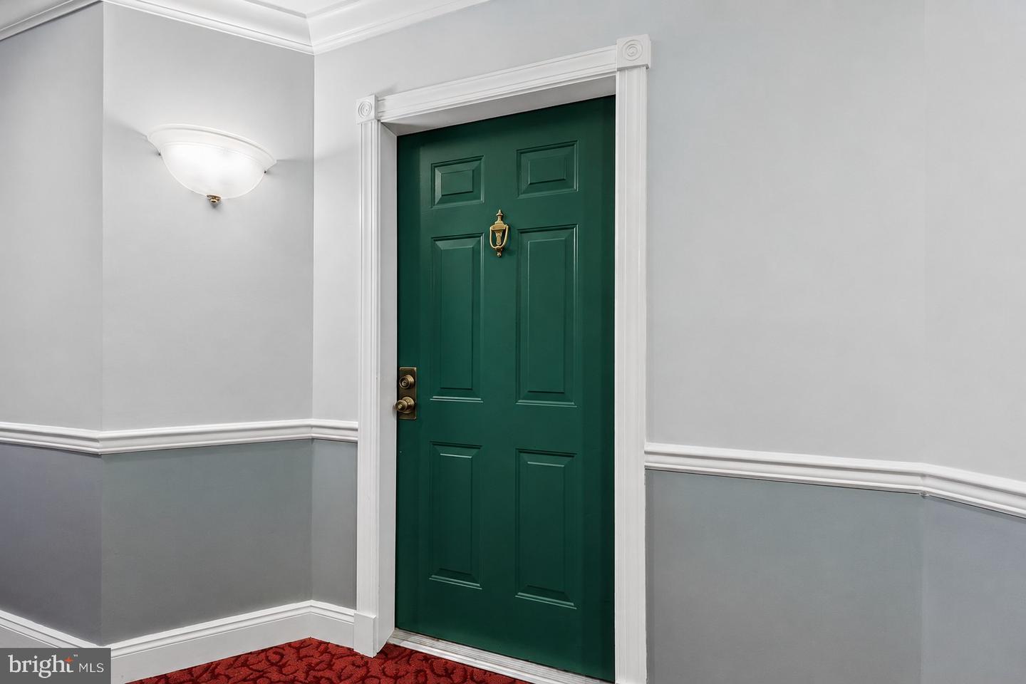 4550 Chaucer Way #104 Property Photo 4