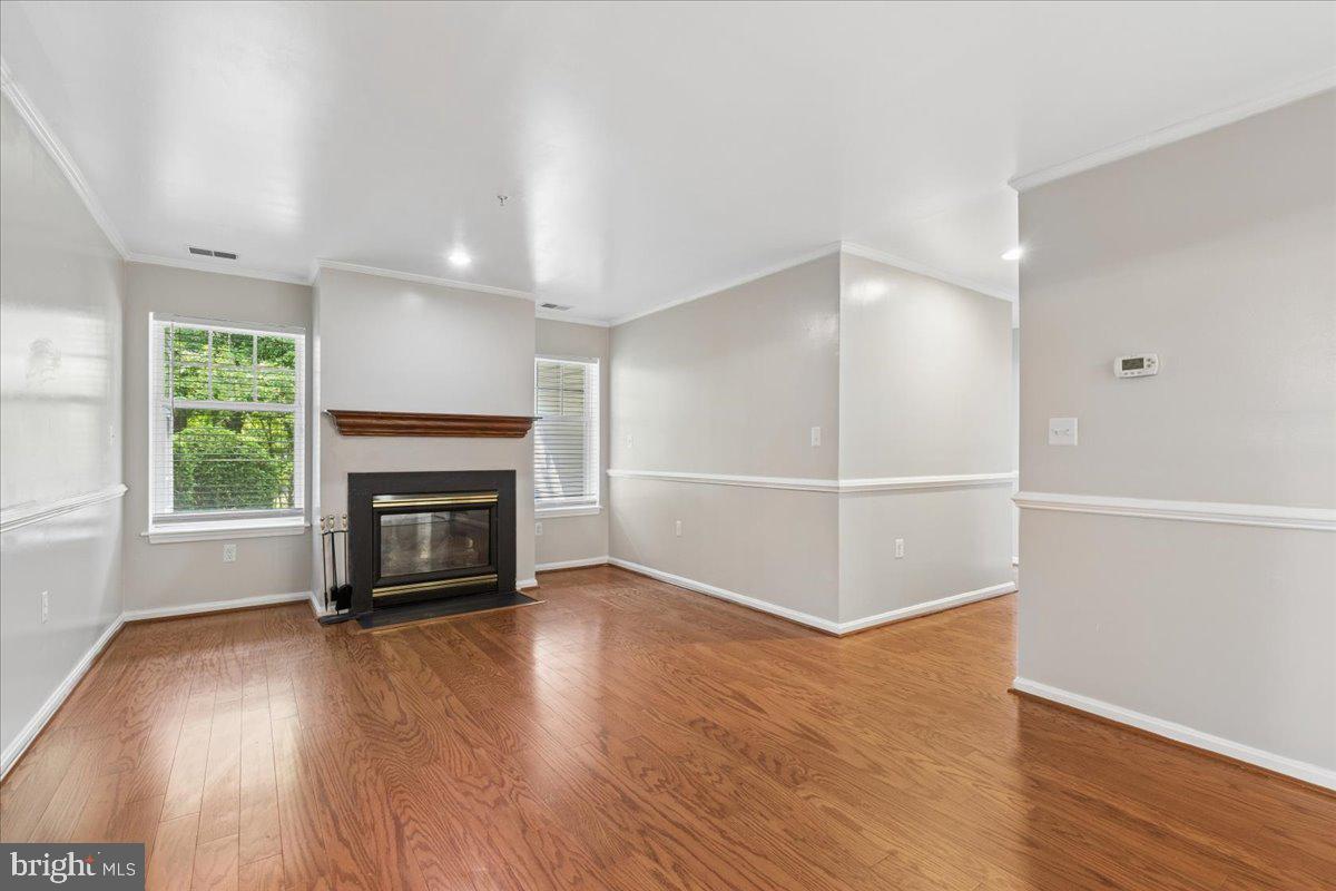 4550 Chaucer Way #104 Property Photo 6