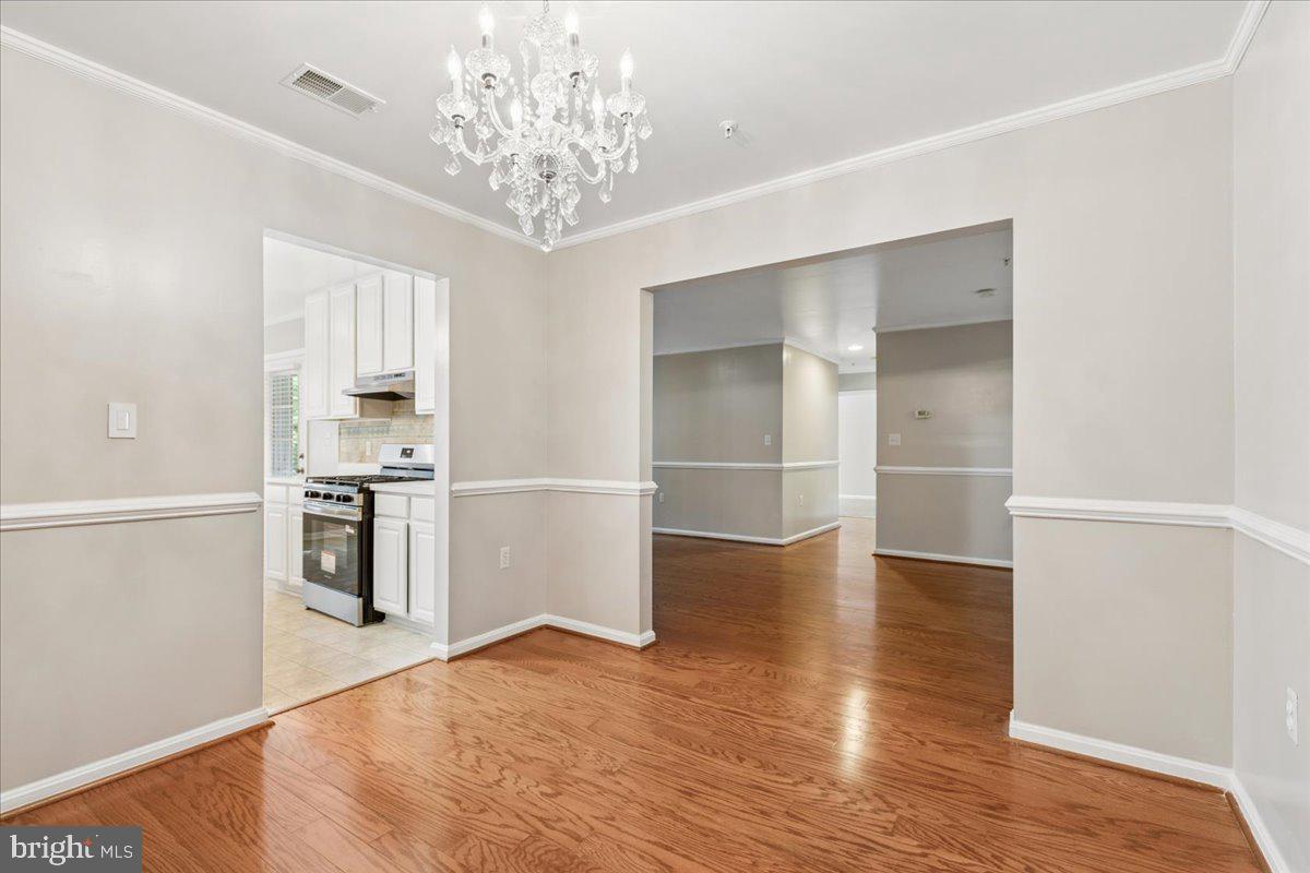 4550 Chaucer Way #104 Property Photo 15