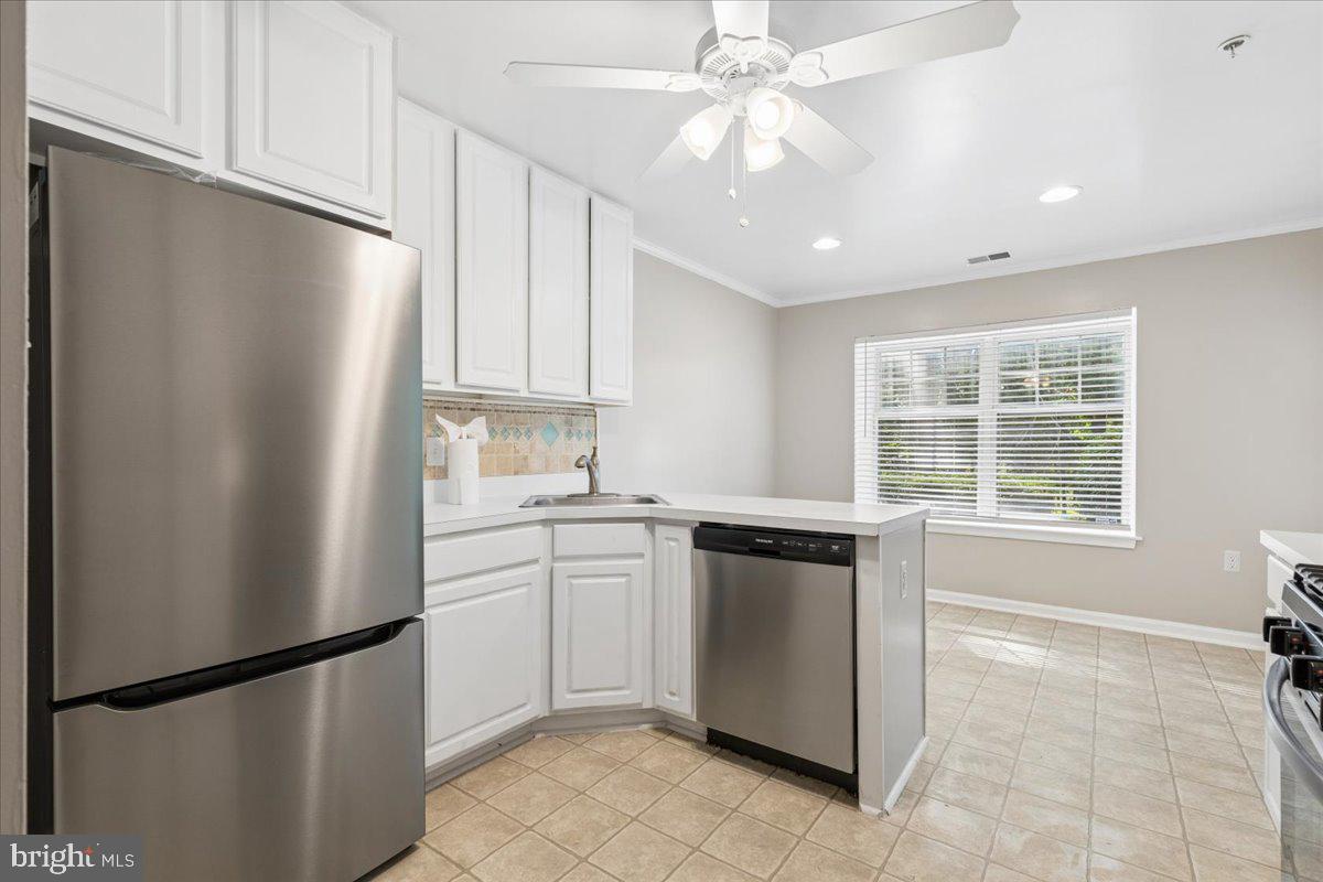 4550 Chaucer Way #104 Property Photo 18