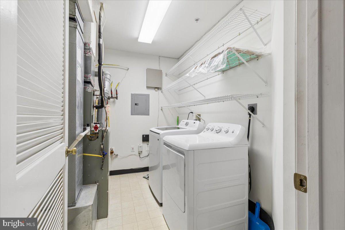4550 Chaucer Way #104 Property Photo 43