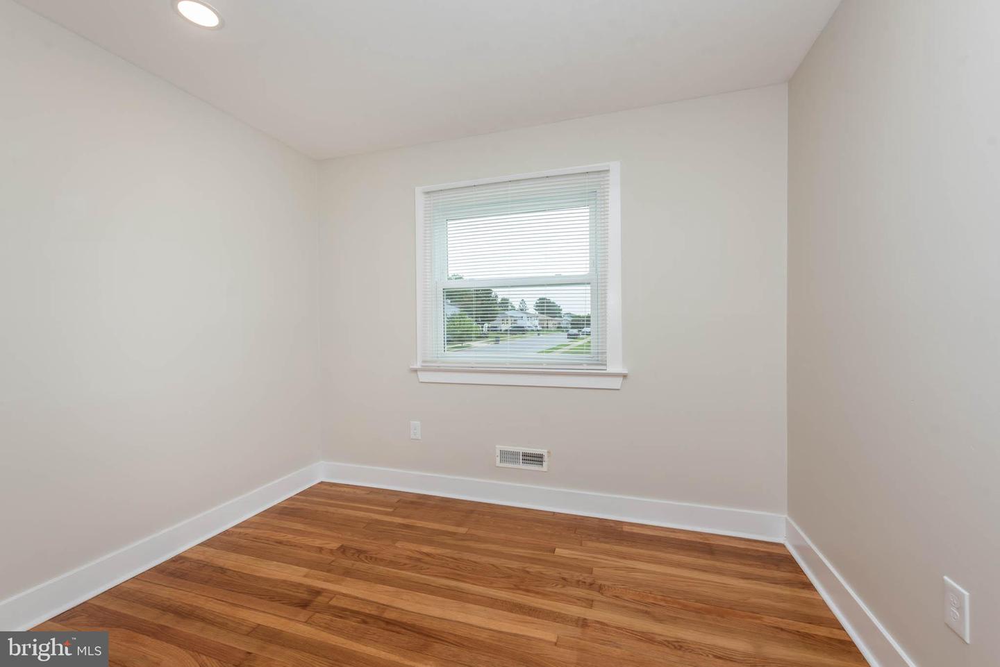 1406 Glenwilde Rd Property Photo 19