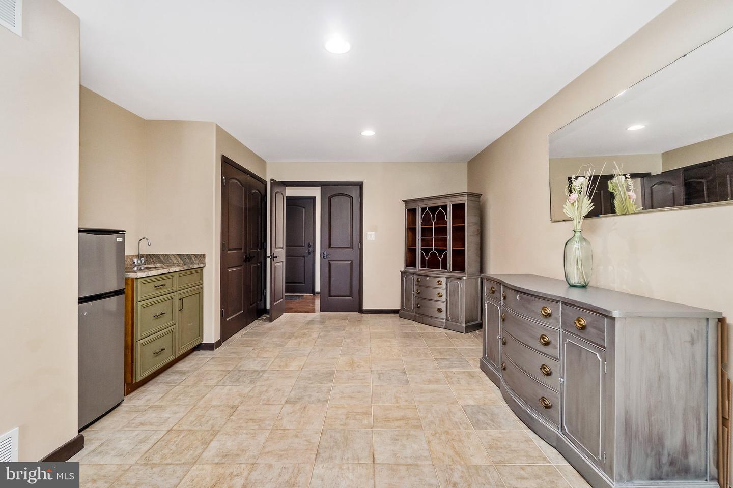 6029 Glen Arm Rd E Property Photo 29