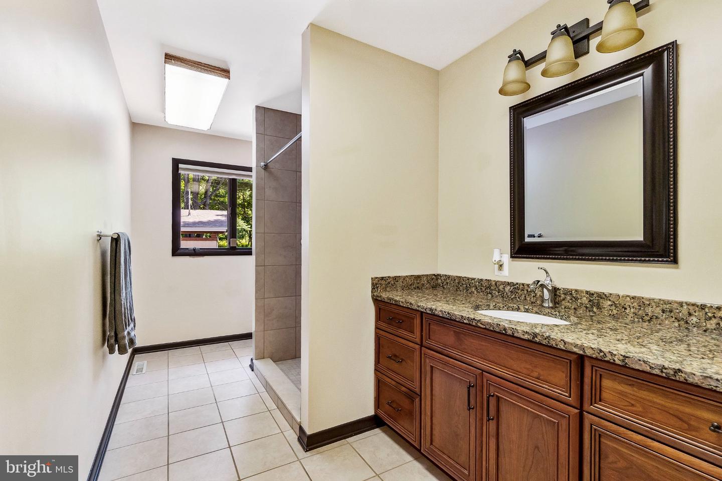 6029 Glen Arm Rd E Property Photo 30