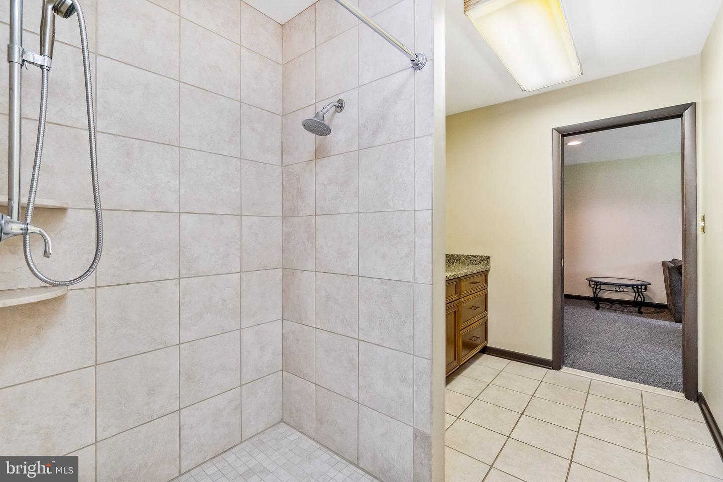 6029 Glen Arm Rd E Property Photo 31
