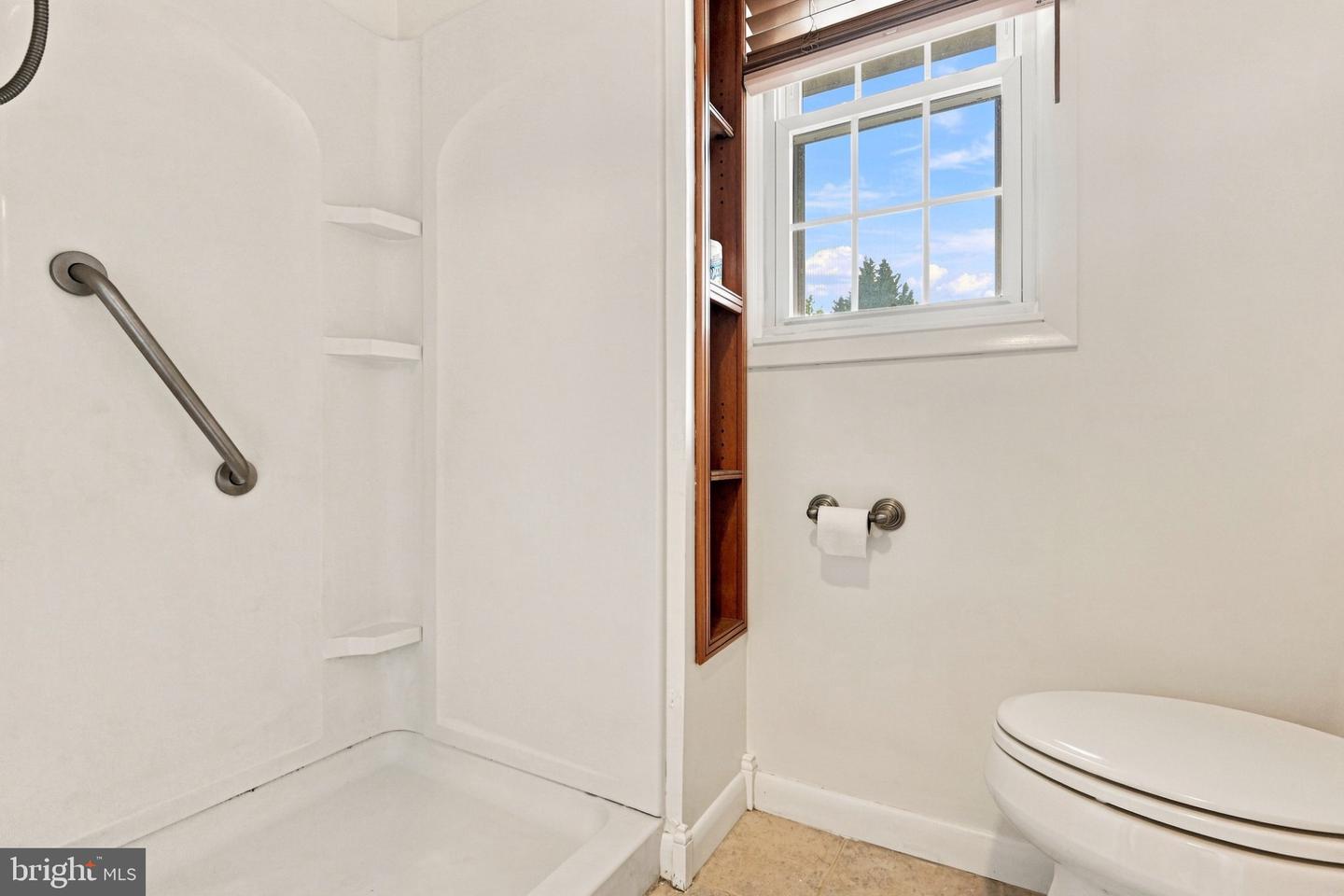 235 Chantrey Rd Property Photo 23