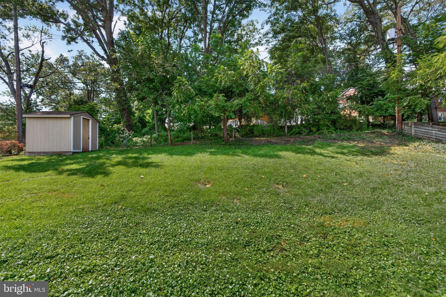 2112 Folkstone Rd Property Photo 22