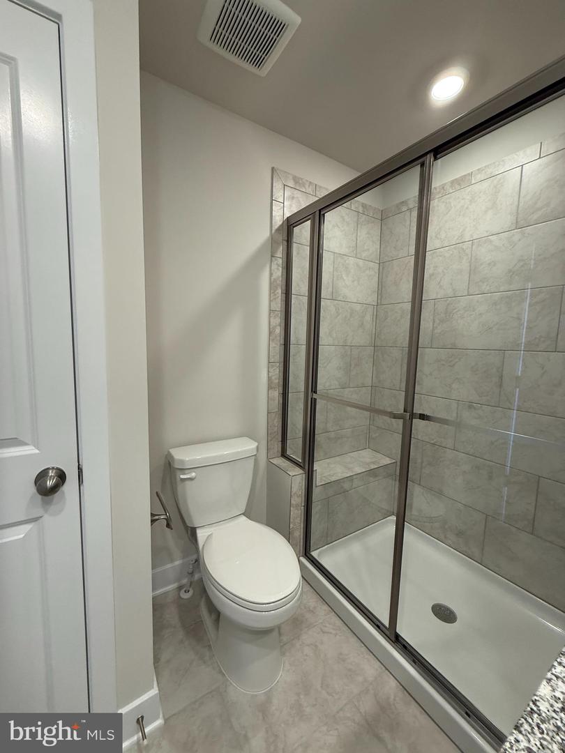 7815 Barrensdale Rd Property Photo 13