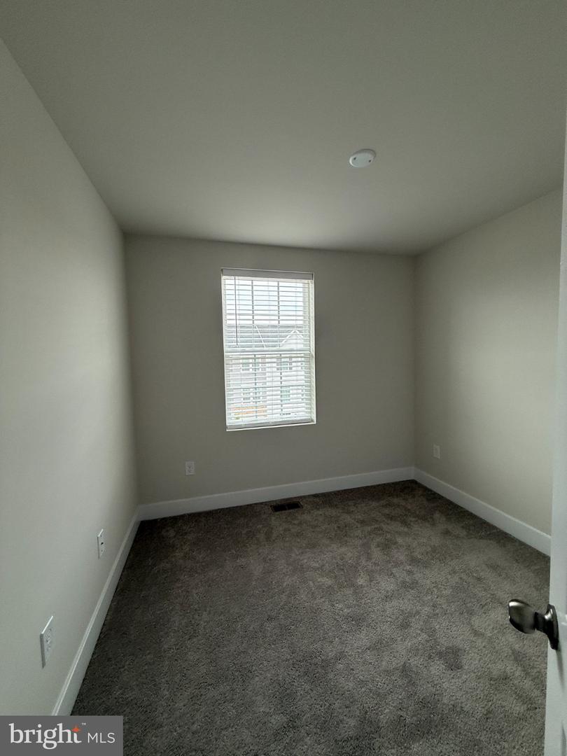 7815 Barrensdale Rd Property Photo 19