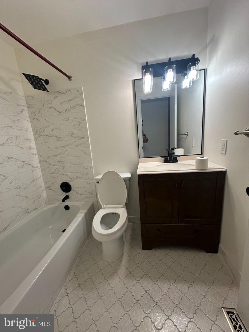 6415 Craigmont Rd Property Photo 20