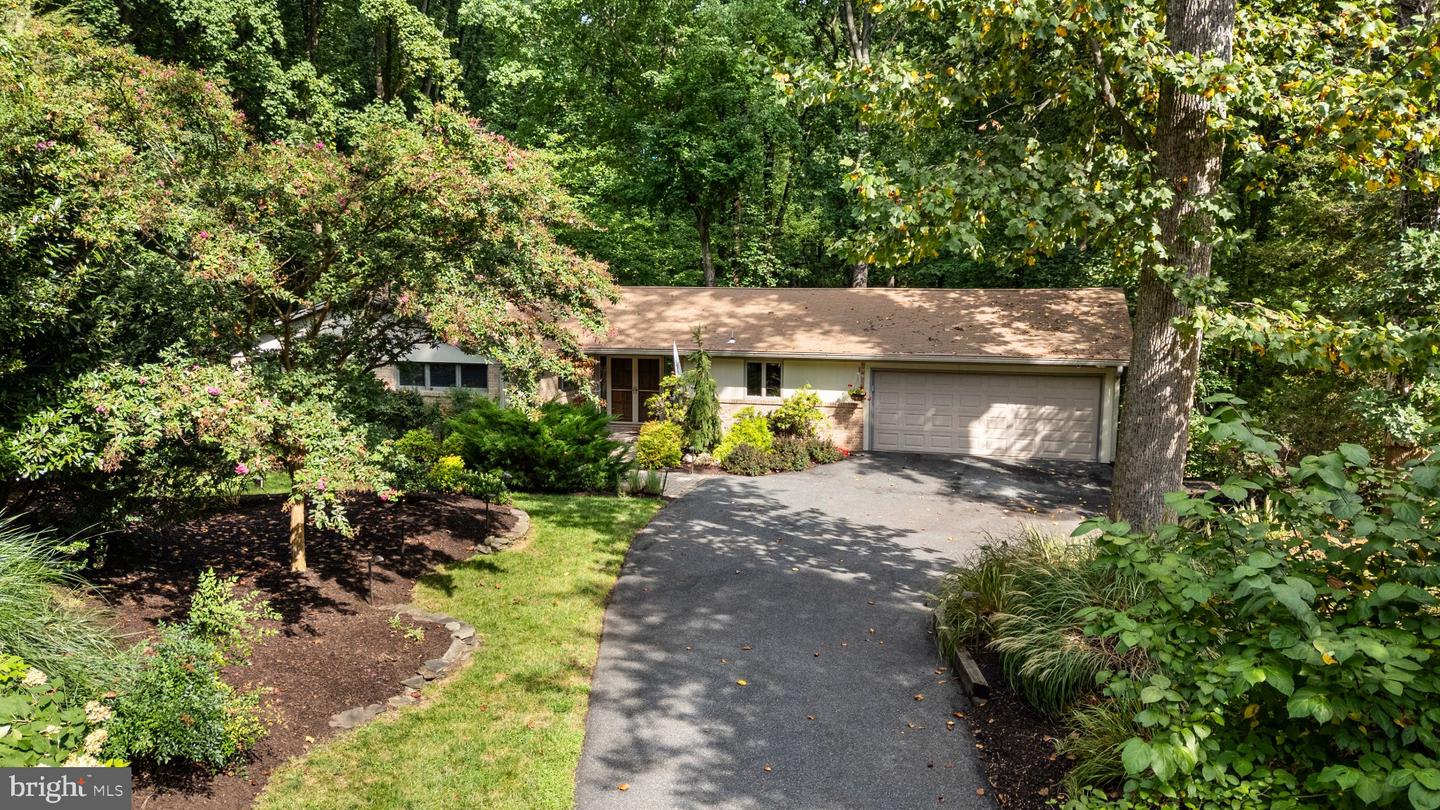 10 Winterberry Ct Property Photo 3