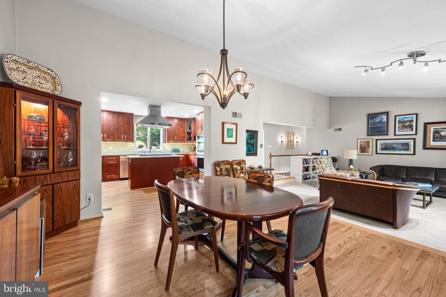 10 Winterberry Ct Property Photo 7