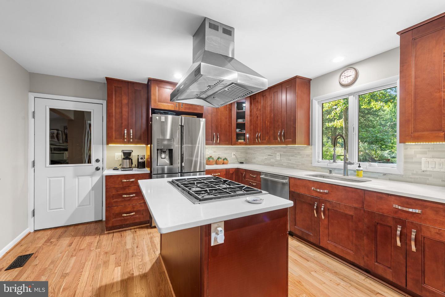 10 Winterberry Ct Property Photo 11