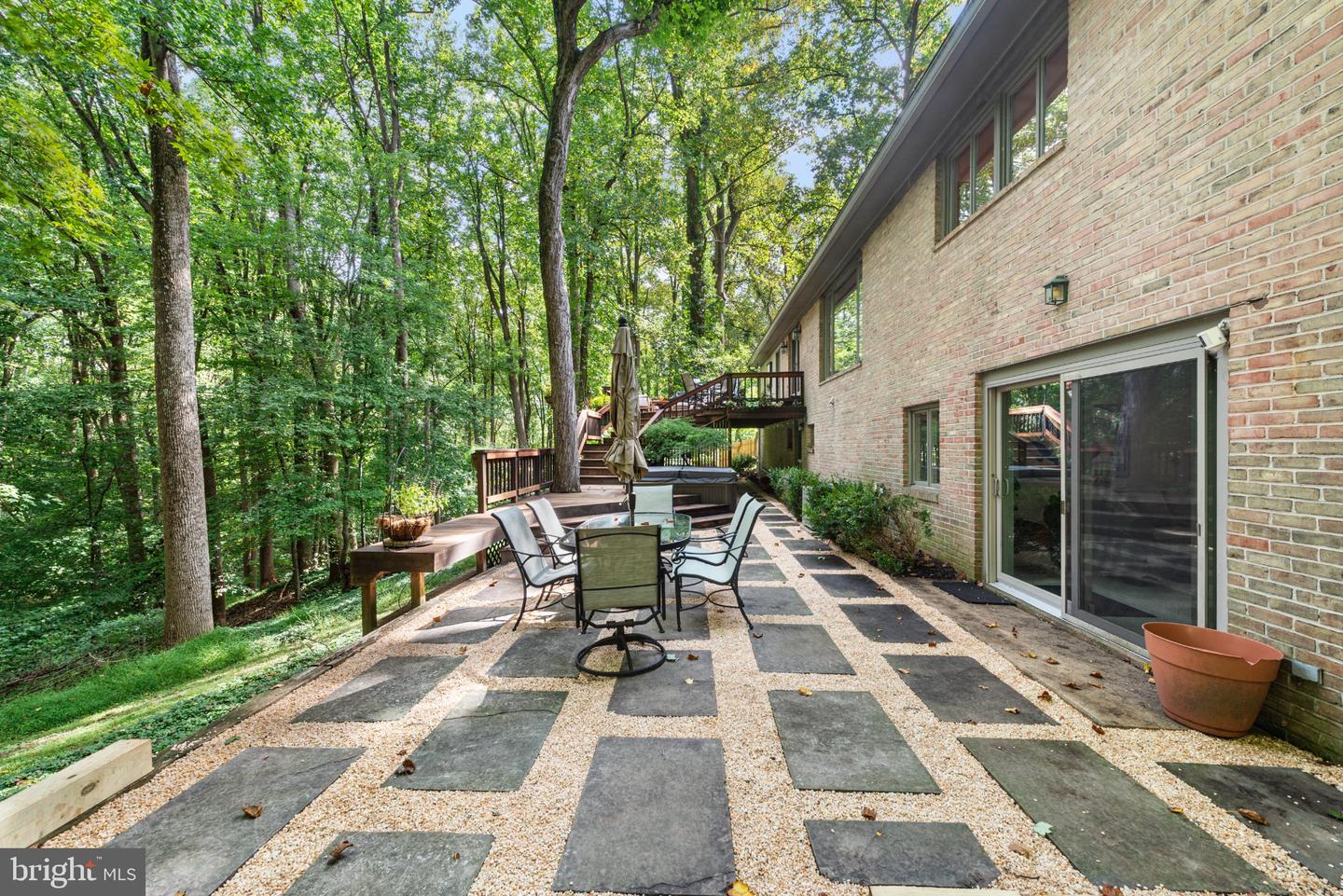 10 Winterberry Ct Property Photo 33