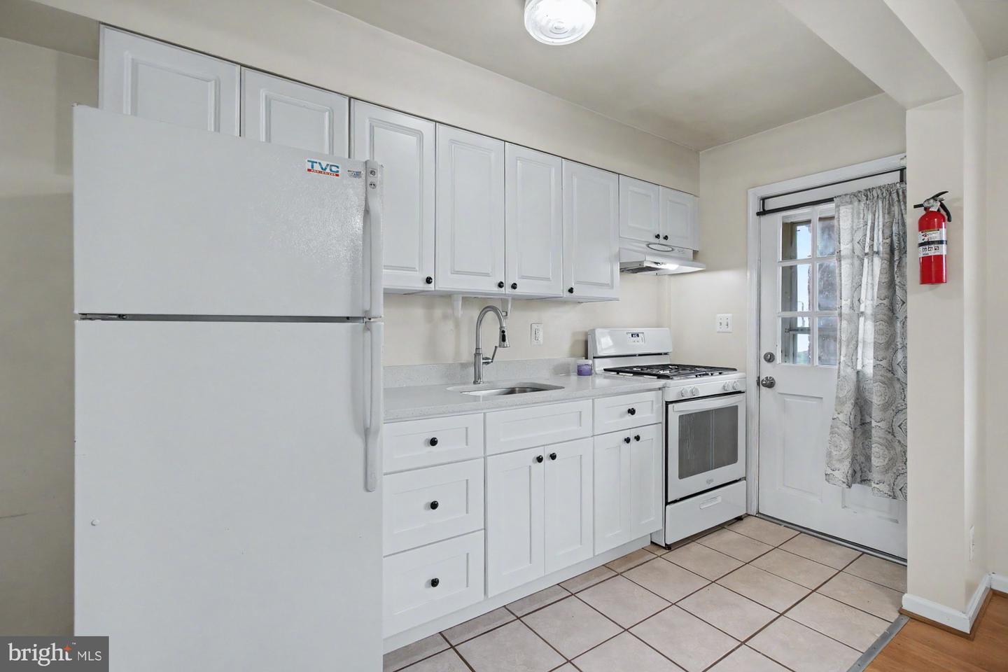 3443 Dunhaven Rd Property Photo 13