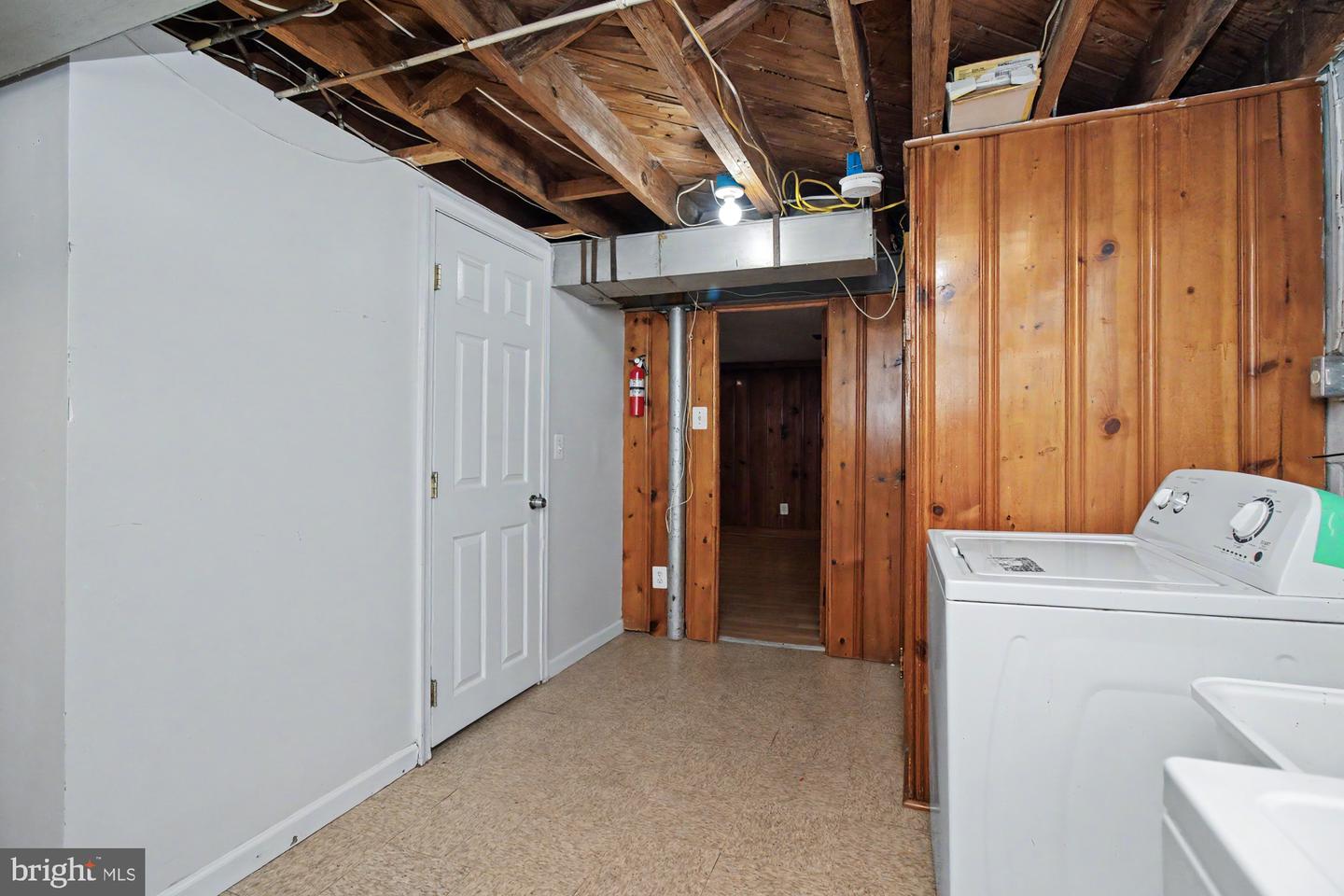 3443 Dunhaven Rd Property Photo 34
