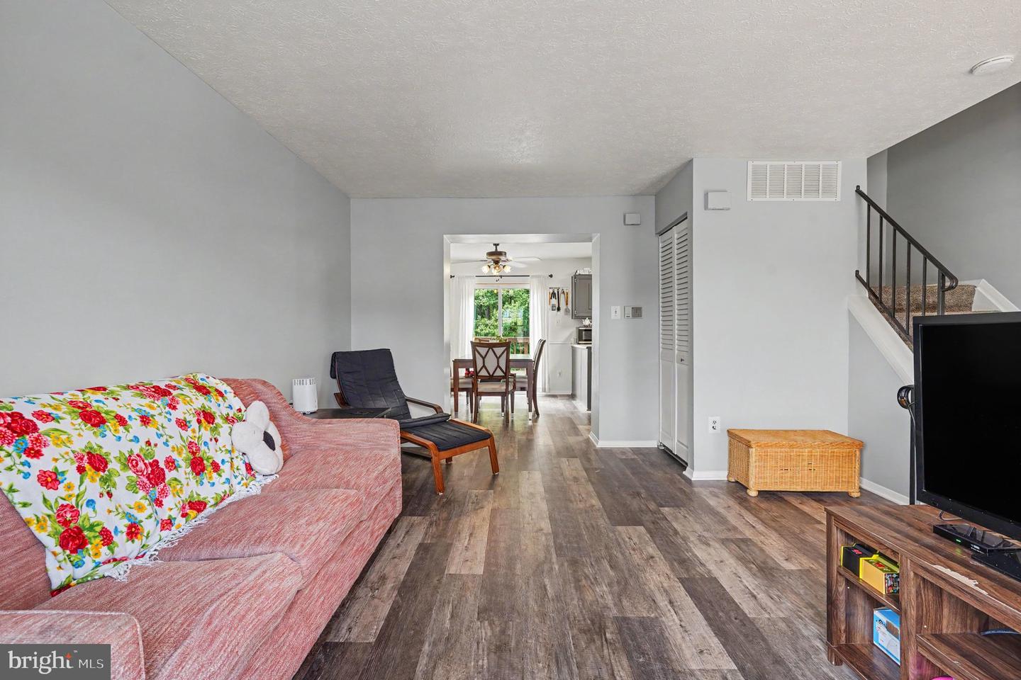 4014 Issacs Rd Property Photo 4