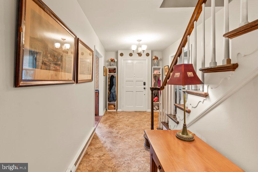 4208 Ravenhurst Cir Property Photo 6